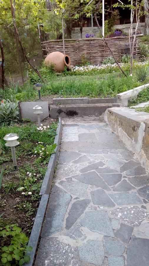 Guest House Khatuna Borjomi Exterior foto